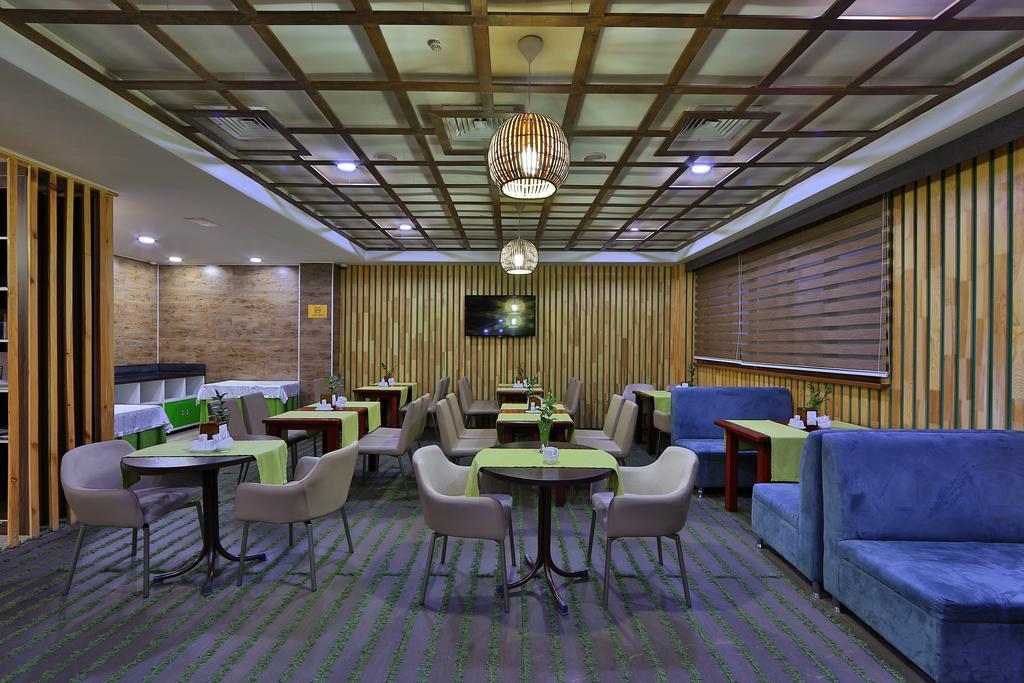 Green City Hotel Bişkek Dış mekan fotoğraf